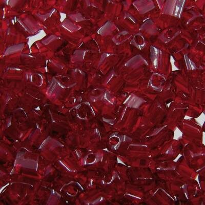 pērlītes kantainas 3.5mm t.sarkanas caurspīdīgas "Siam Ruby" (25g) Čehija - j1591