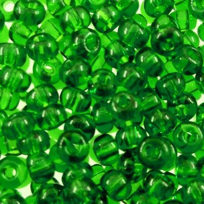 pērlītes N5 zaļas caursp. "Chrysolite" (25g) Čehija - j457