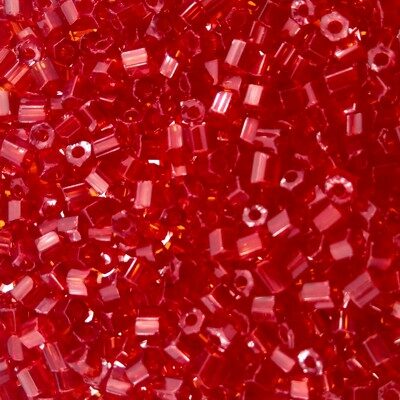pērlītes N9 t.sarkanas caurspīdīgas 6stūri "Siam Ruby" (25g) Čehija - j182