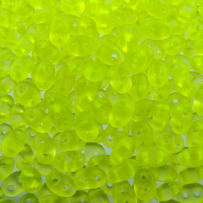 pērlītes TWIN 2.5x5mm neona dzeltenas caursp. matētas "Neon Yellow clear matt" (25g) Čehija - j2087