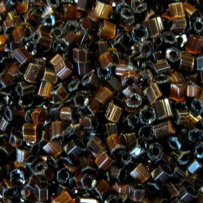 pērlītes N9 brūnas zīdainas "Brown Silk" 6stūri (25g) Čehija - j1154
