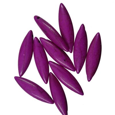 piekariņš 28x8mm Magnesite Marquise Briolette (10gab) violets